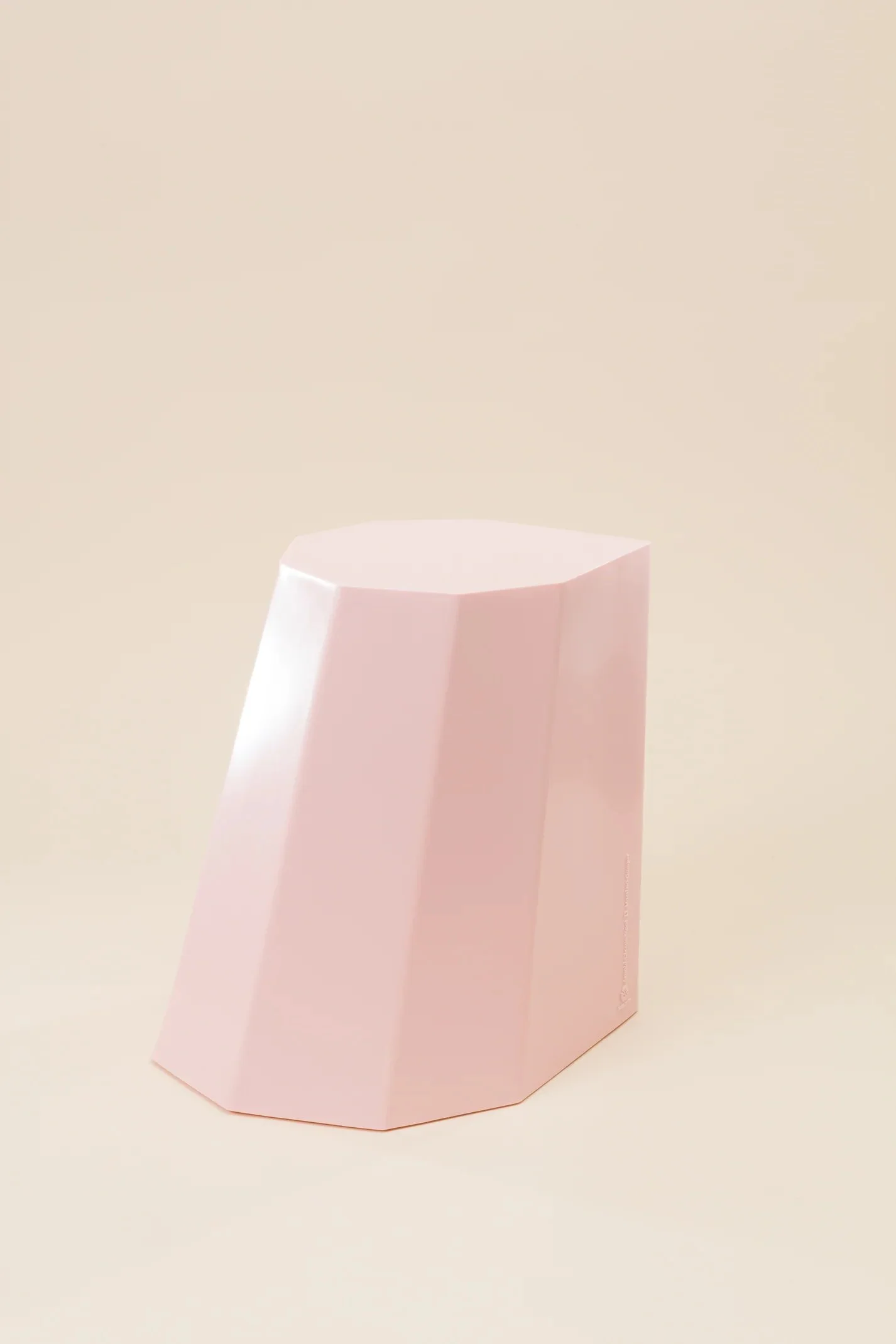 Arnold Circus Stool - Pink — RIVER CABAAN